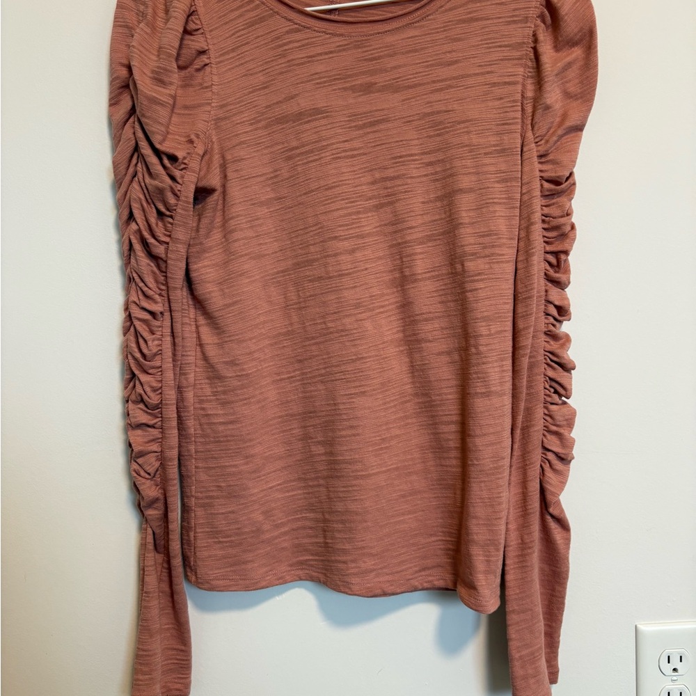 Women's we the free Ruched Sleeve Top